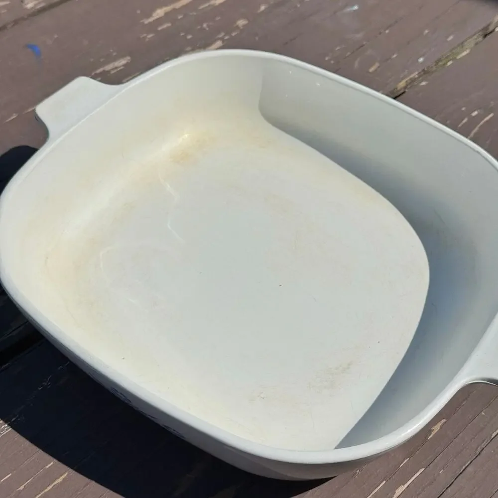 Vintage Corning Ware Cornflower Blue Casserole 10” Stained